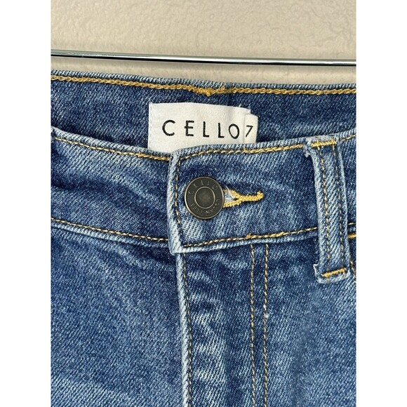 Cello High Rise Slim Boyfriend Jeans Womens Junior Sz 7 Blue Distressed Denim - Picture 2 of 7